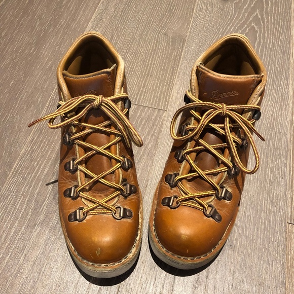 danner tramline